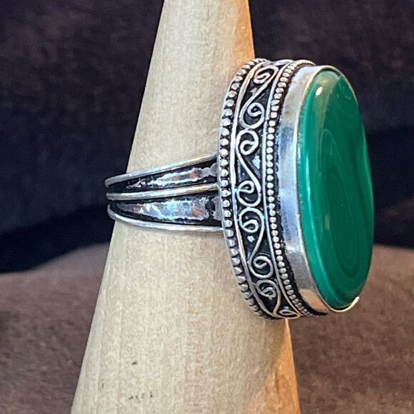 Artisan Crafted Malachite Ring In 925 Sterling Silver Size 8 - Picture 2 of 10